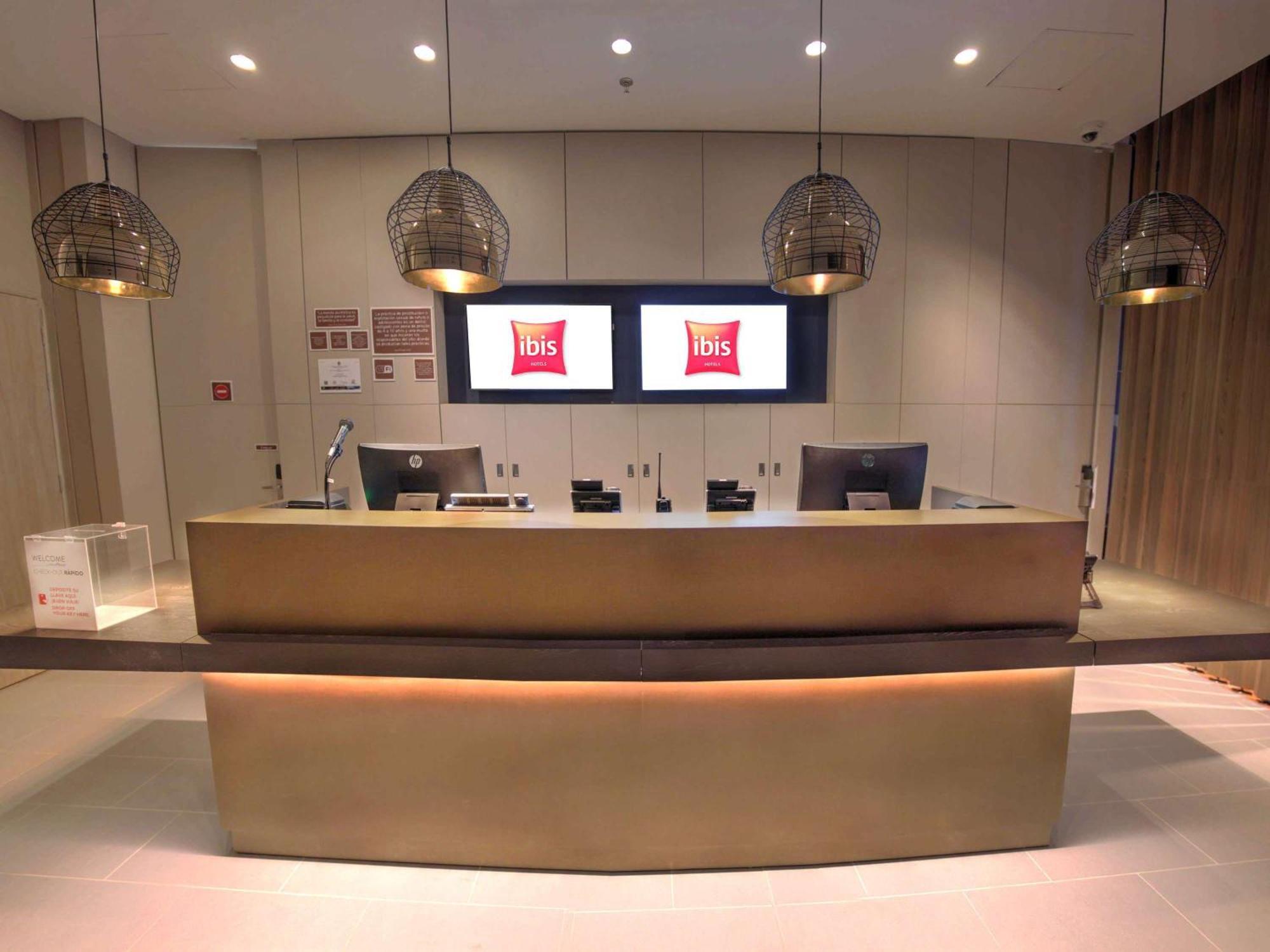 Ibis Apartadó מראה חיצוני תמונה