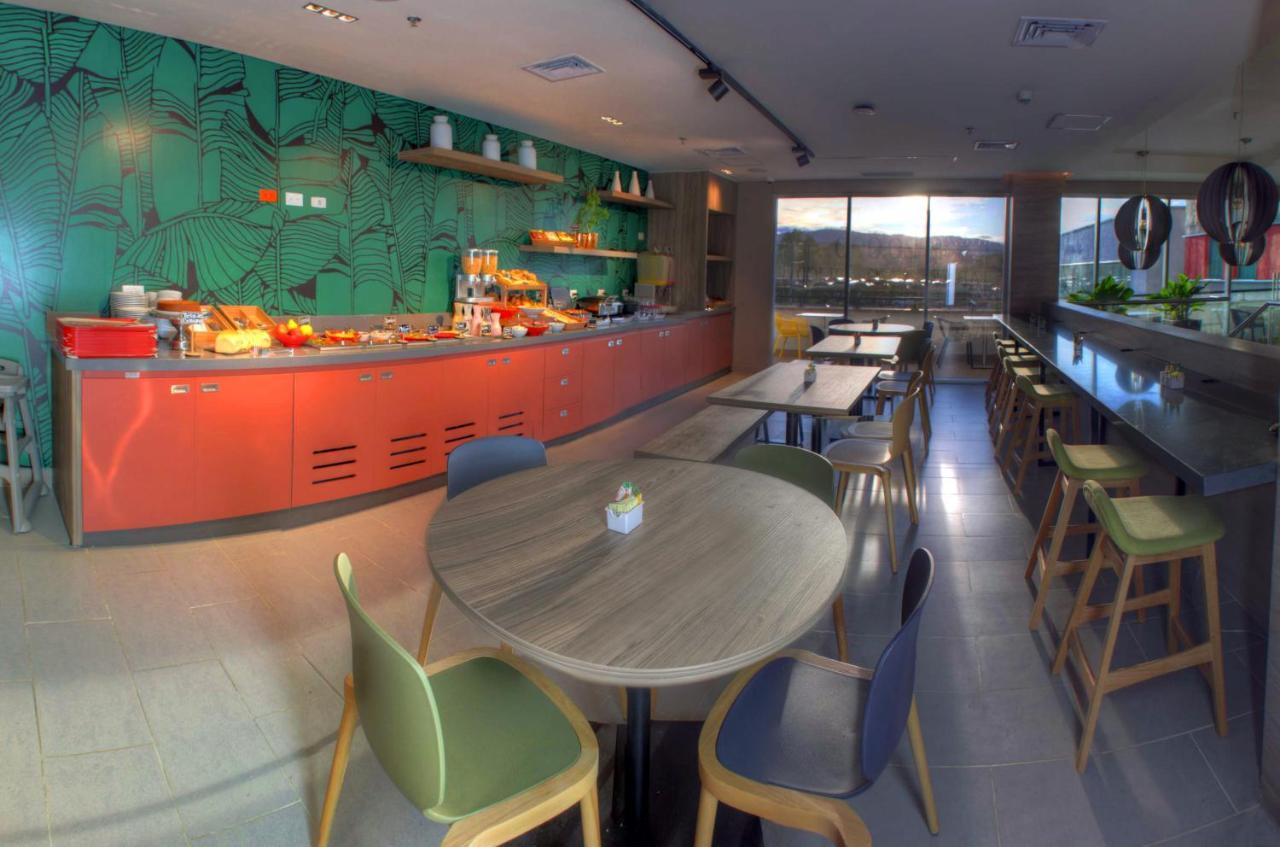 Ibis Apartadó מראה חיצוני תמונה