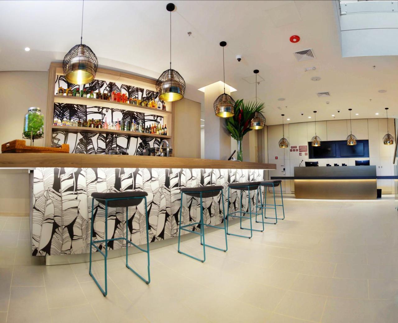 Ibis Apartadó מראה חיצוני תמונה