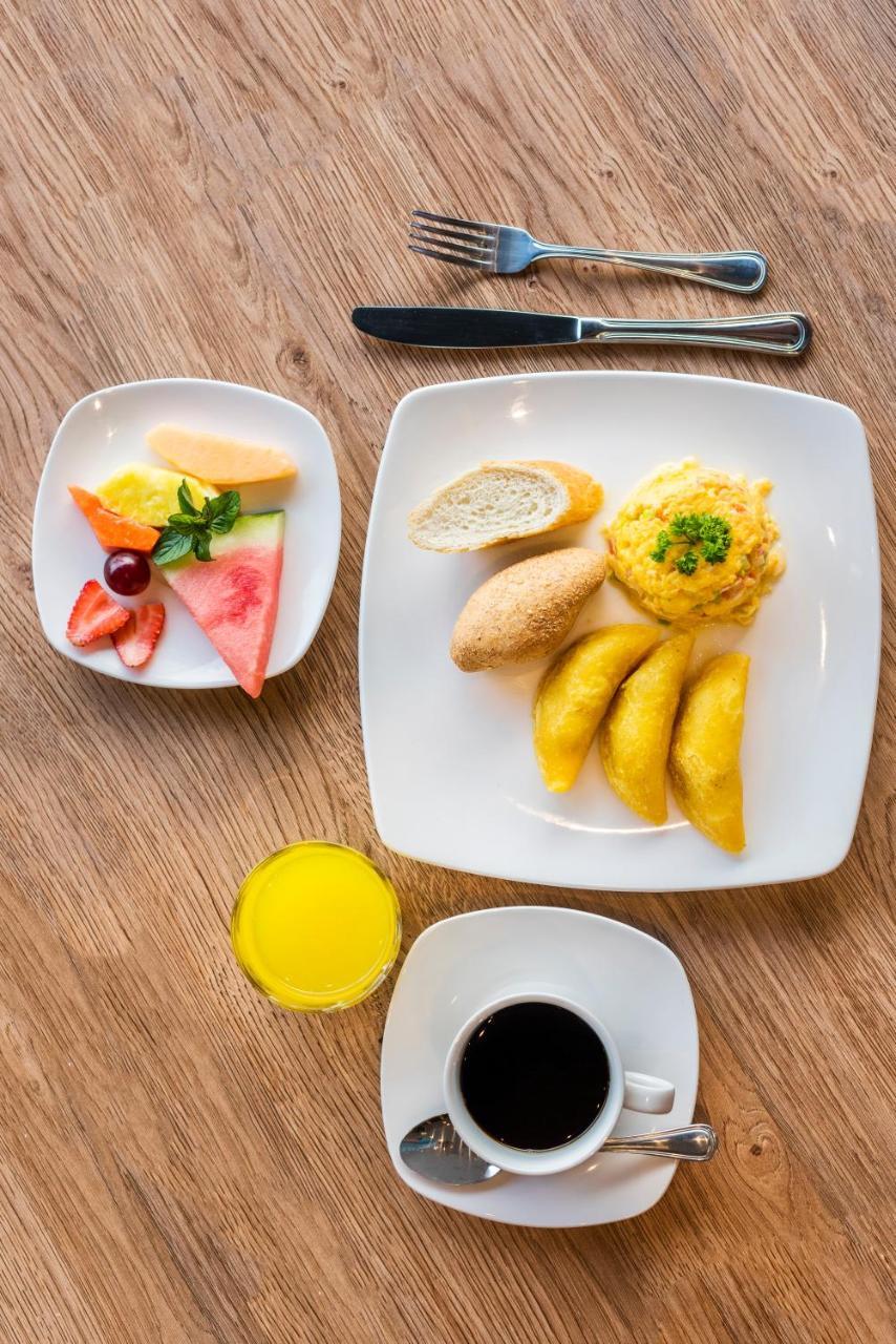 Ibis Apartadó מראה חיצוני תמונה